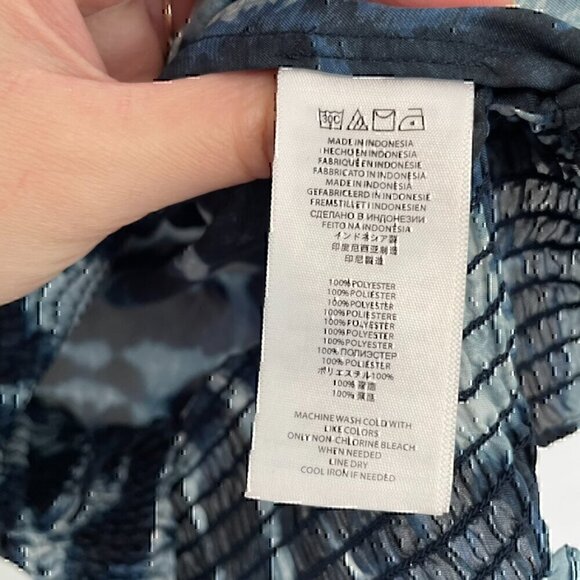 MICHAEL MICHAEL KORS Navy Blue Tie Dye Satin 3/4 Sleeve Roll Tab Blouse PETITE S - Picture 11 of 13